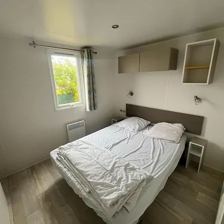 Mobil-home Avec Piscine * 그랑캉프-메지